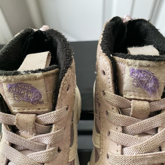 Toddler 4 Vans high top purple suede with purple cheetah print - Picture 8 of 11